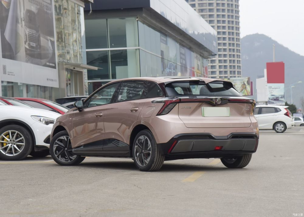 MG4 MULAN EV Hatchback Electric New Energy Cars 425km Mileage Electric Sports Sedan