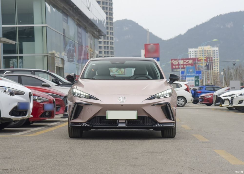 MG4 MULAN EV Hatchback Electric New Energy Cars 425km Mileage Electric Sports Sedan