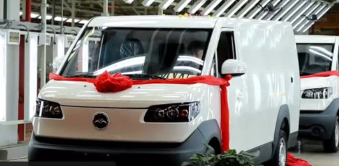 7.2m3 Electric Cargo Van 90km/H Pure Logistics Market Transportation Truck