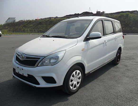 MPV 1.5L Inventory Mini Cargo Van From BAIC 5 Speed Manual Transmission Cost Effective