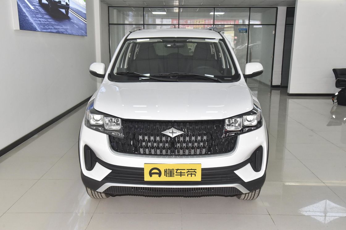 VI Emission Gasoline SUV With Black Interior Color Fuel Car Sport Utility Vehicle