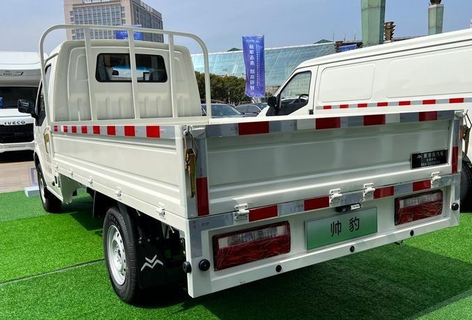 Micro EV Pickup Truck Tailgate Form Electric Mining Truck For Improved Productivity