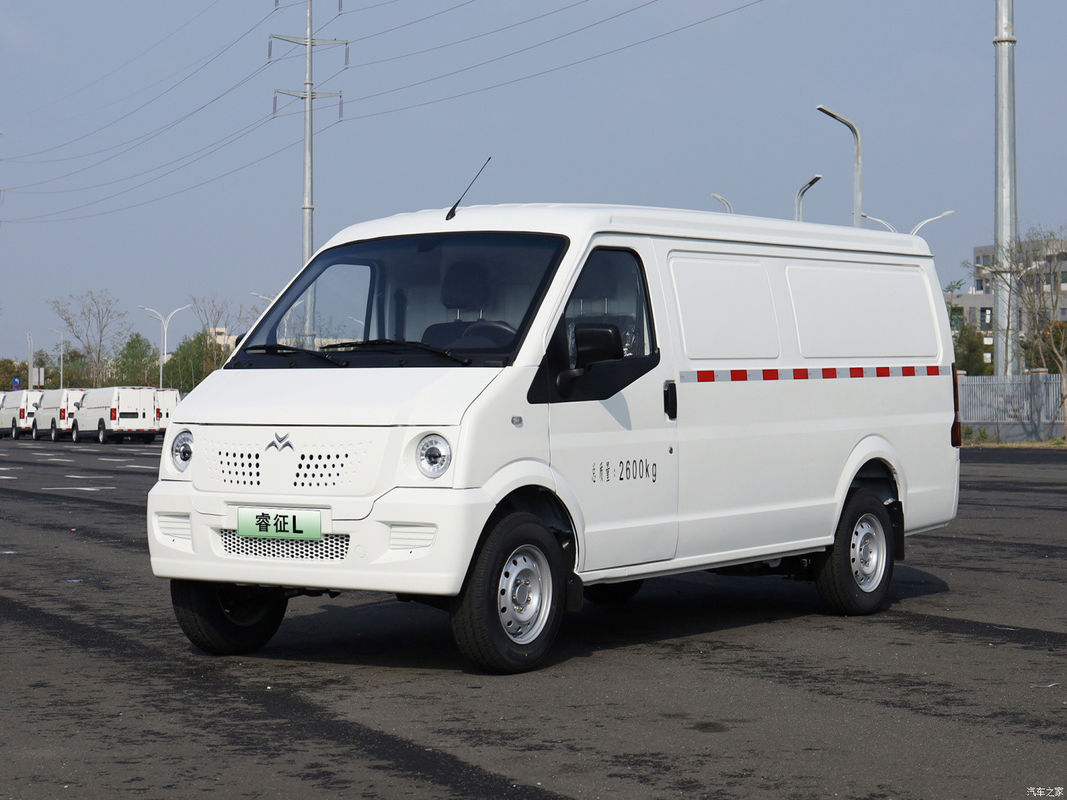 Right Side Sliding Door Electric Cargo Van With Lithium Battery New Energy Cargo Van