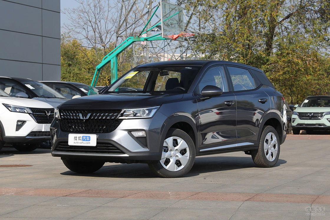 1.5L Compact Gasoline SUV 5 Seats Big Space High Performance Vehicles Family Outdoor SUV