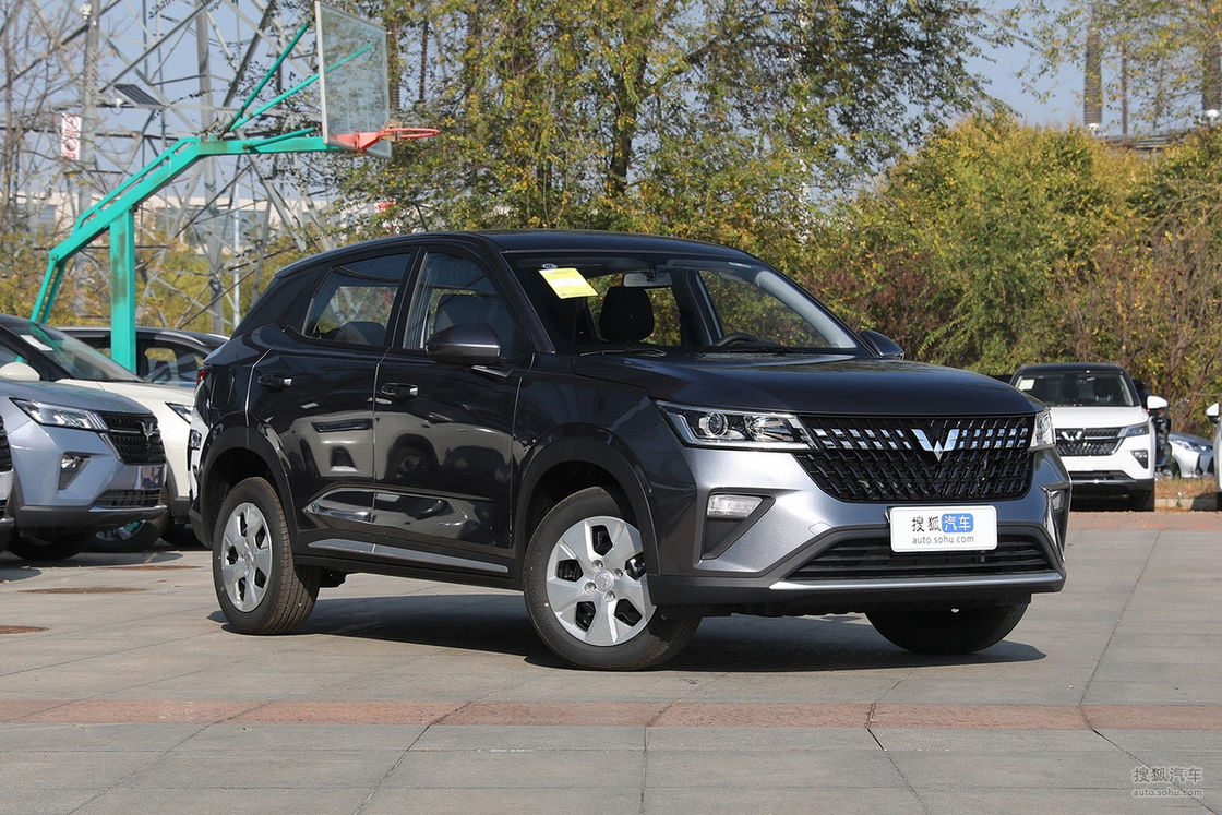 1.5L Compact Gasoline SUV 5 Seats Big Space High Performance Vehicles Family Outdoor SUV