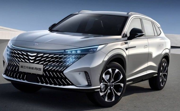 Hot Sale Roewe RX5 Vehicle Superior Version  In Stock 4 Door 5 Seats