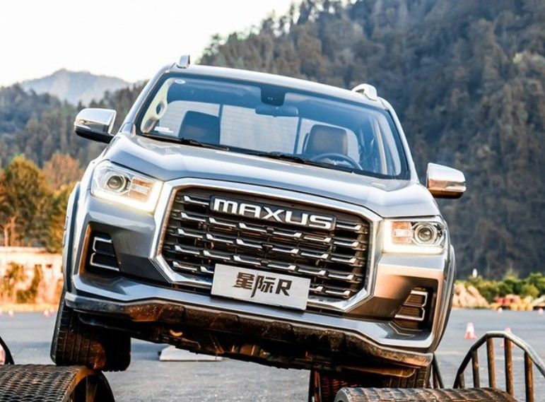 High-performance 2.0T Manual Diesel Single Boost 4WD with double cab for adult
